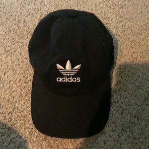 BLACK ADIDAS CAP